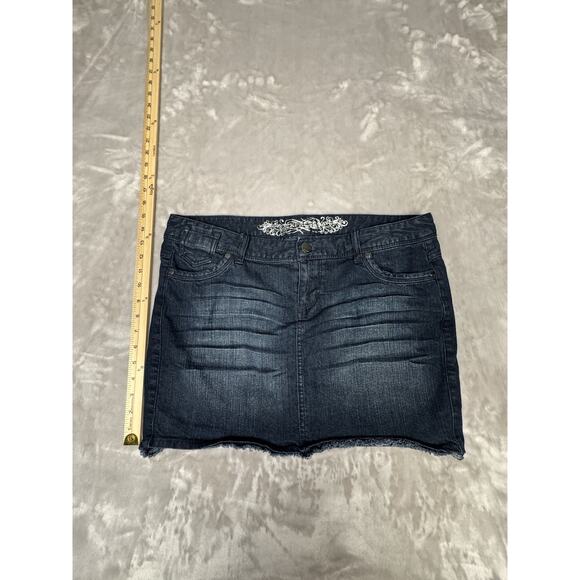 Express Jeans Distressed Embellished Pockets Blue Denim Skirt Size 10 - Picture 1 of 4